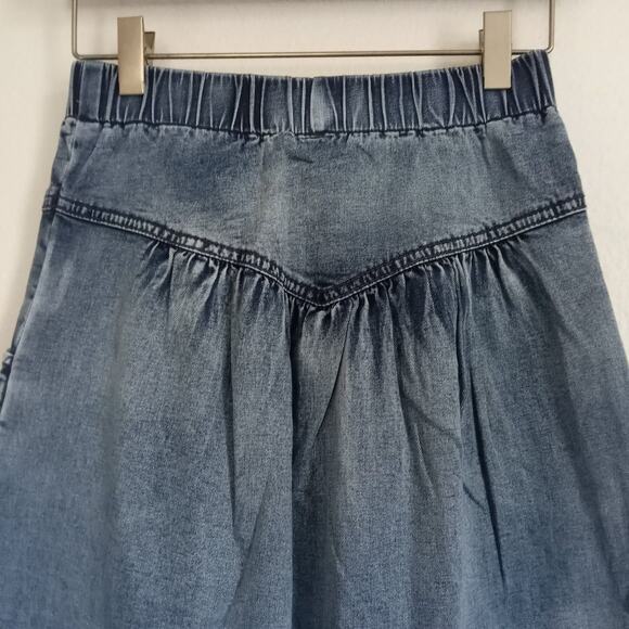STYLE 7 Preppy Blue Denim Skirt Dog NWT Knee ALine Elastic Pockets Size 25 S XS - Picture 8 of 11
